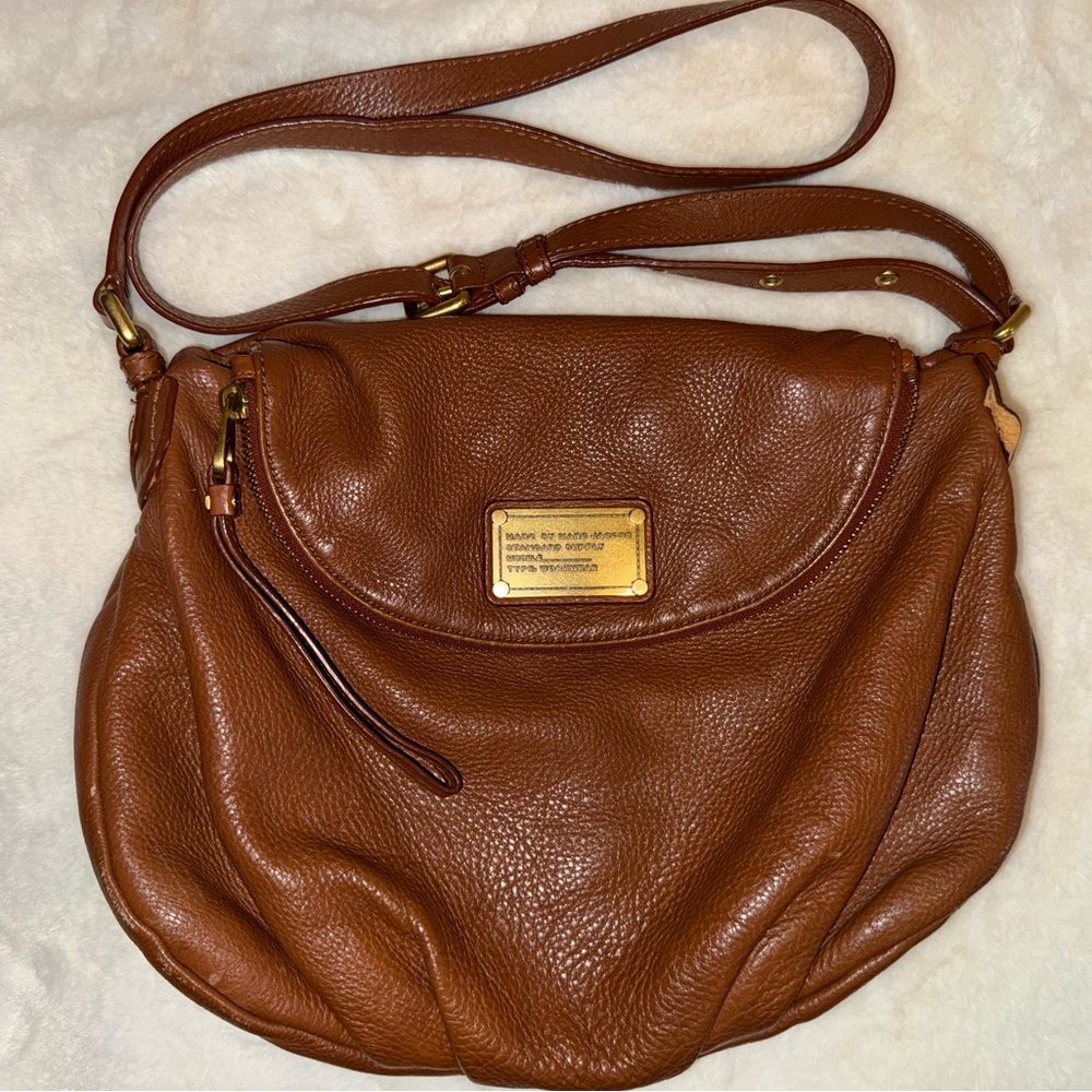 Marc by Marc Jacobs Brown Pebbled Leather Crossbody Shoulder Bag Gold Plate